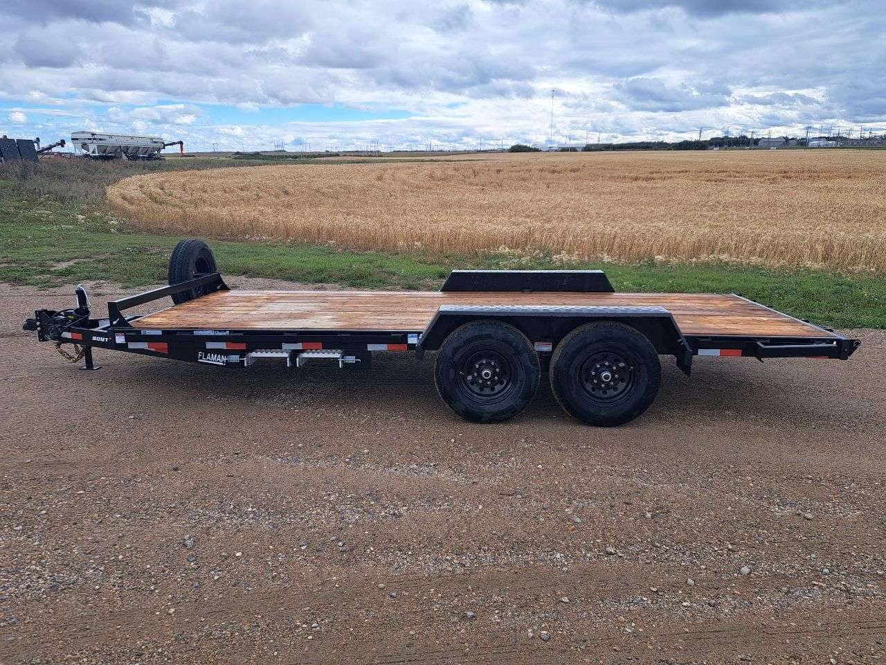 2027 Southland 18' Flat Deck Tandem 7K Trailer