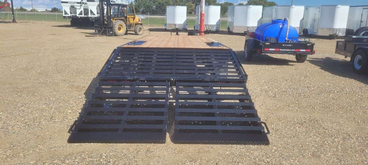 2027 Southland 20'+5' Beavertail Deckover Tandem 7K Trailer