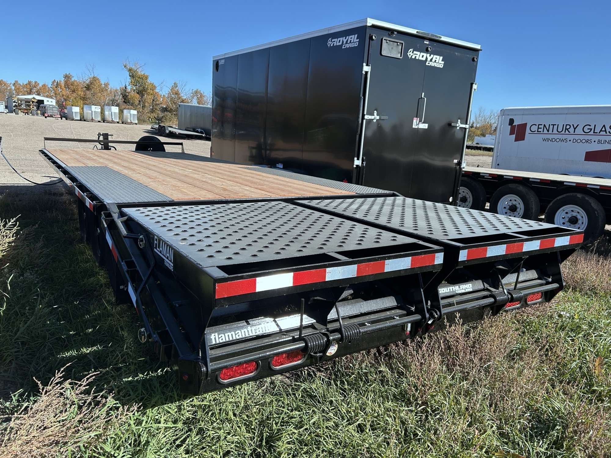 2027 Southland 20'+5' Beavertail Deckover Triple 7K Trailer