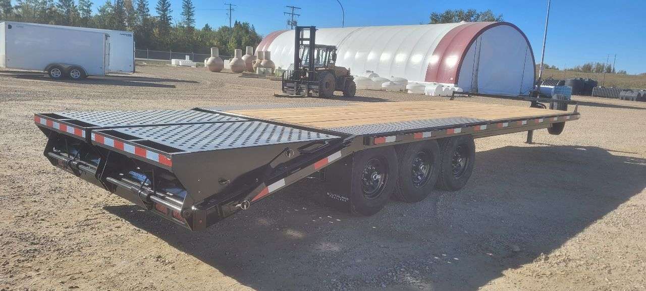 2027 Southland 20'+5' Beavertail Deckover Triple 7K Trailer