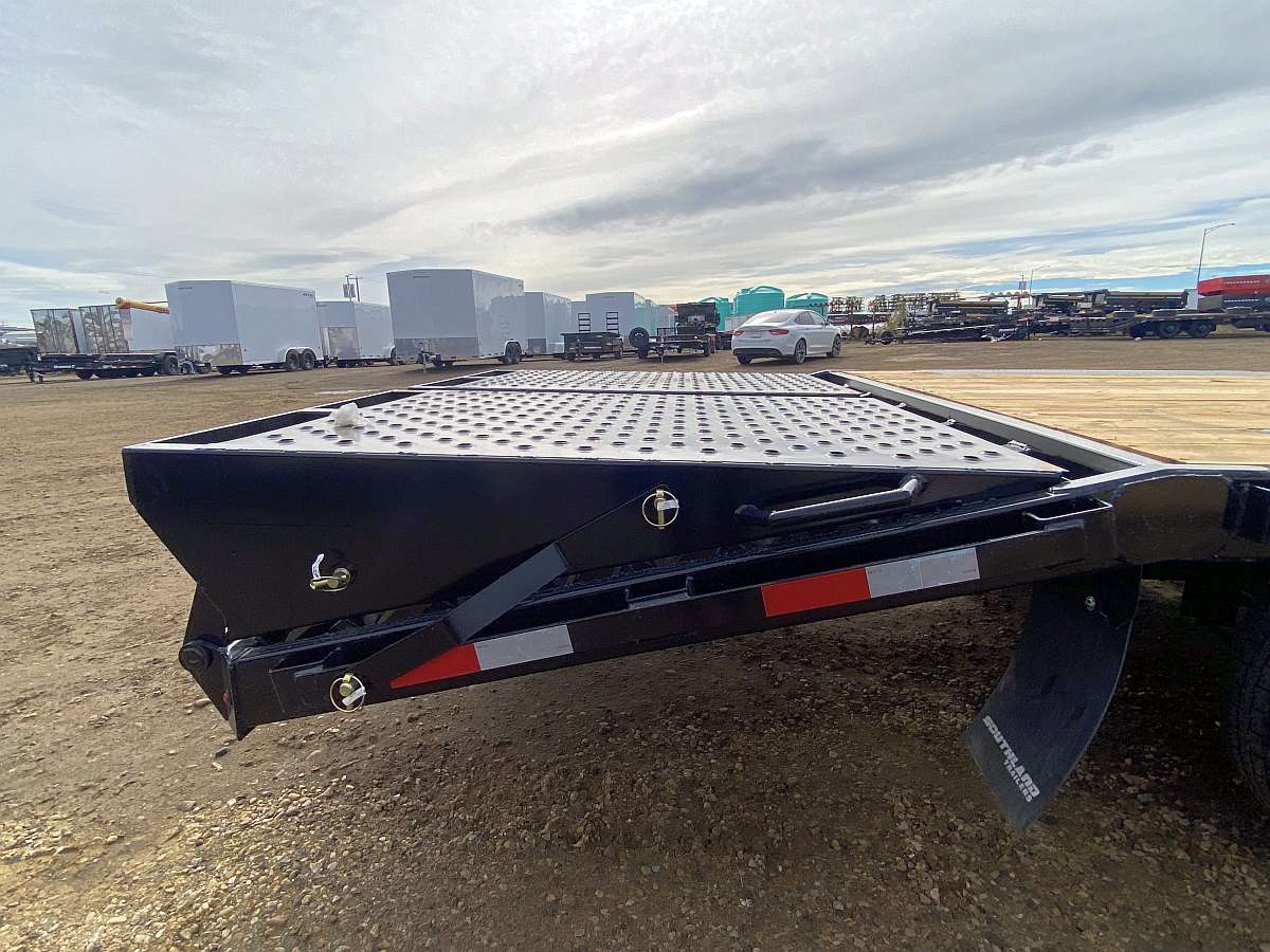 2027 Southland 20' Highboy Trailer w/ Beavertail