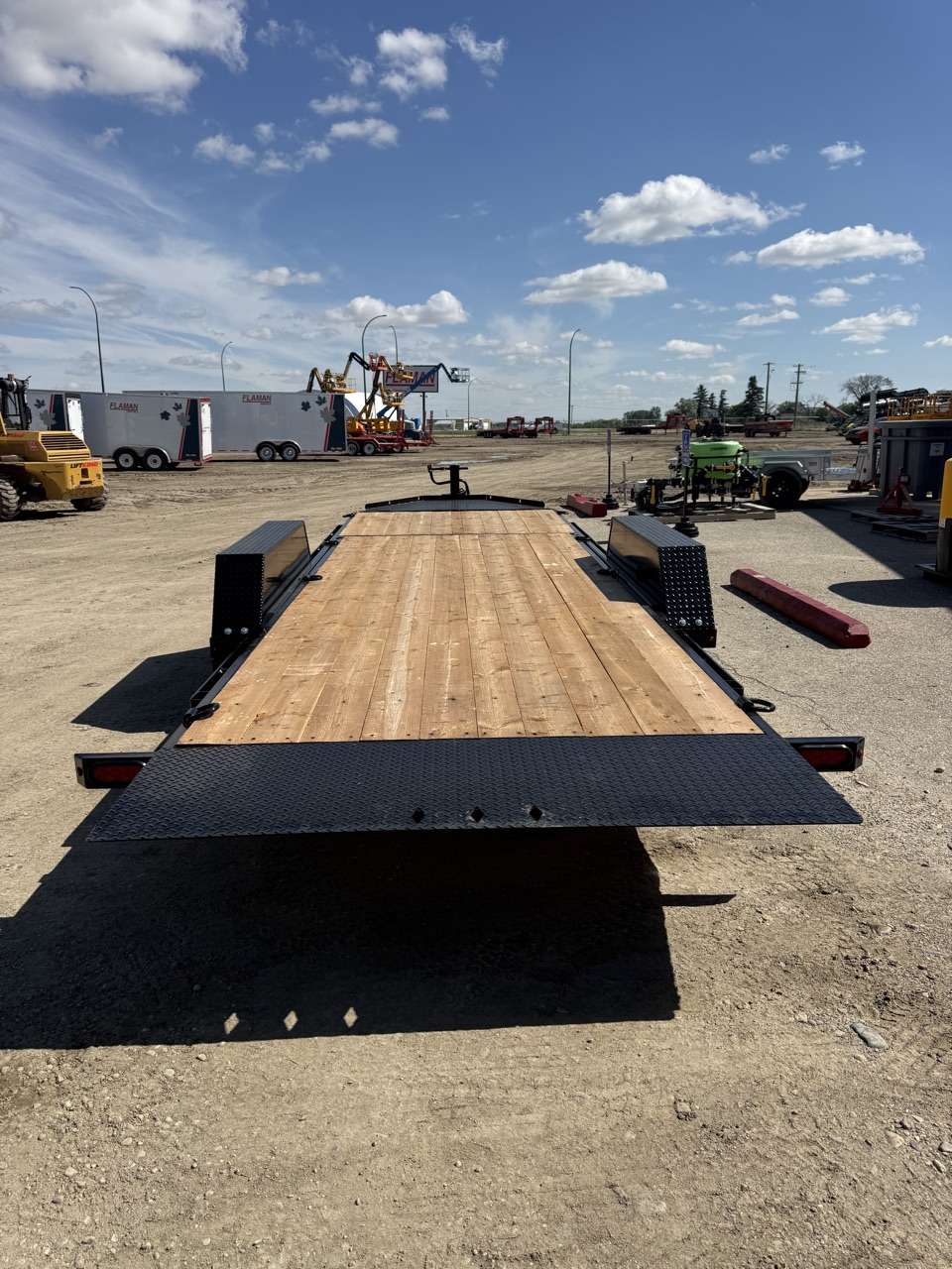 2027 Southland 22' (6' + 16') Partial Tilt Tandem 8K Trailer