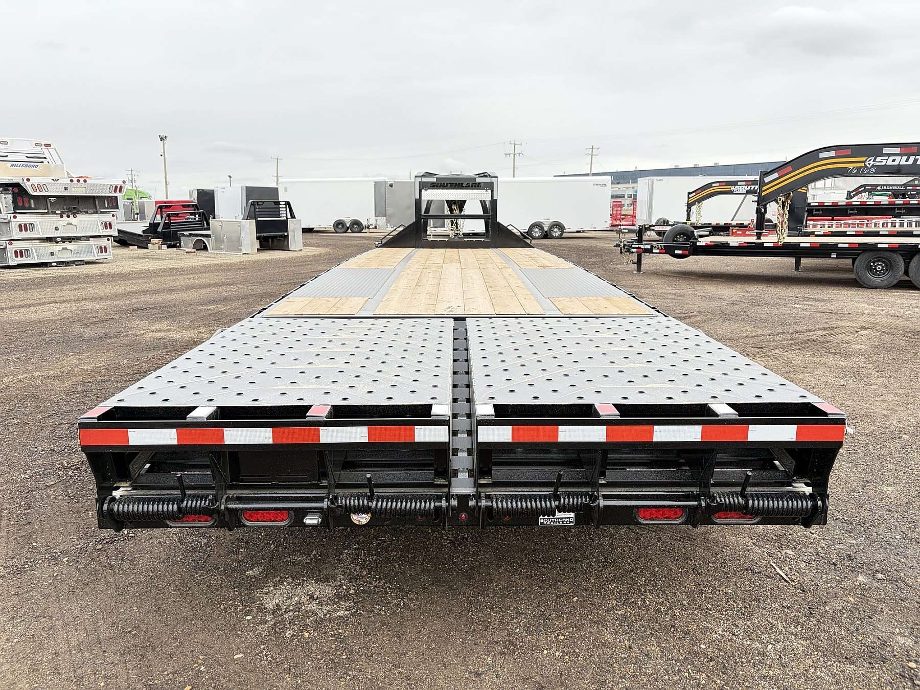 2027 Southland 22'+6' Gooseneck Trailer