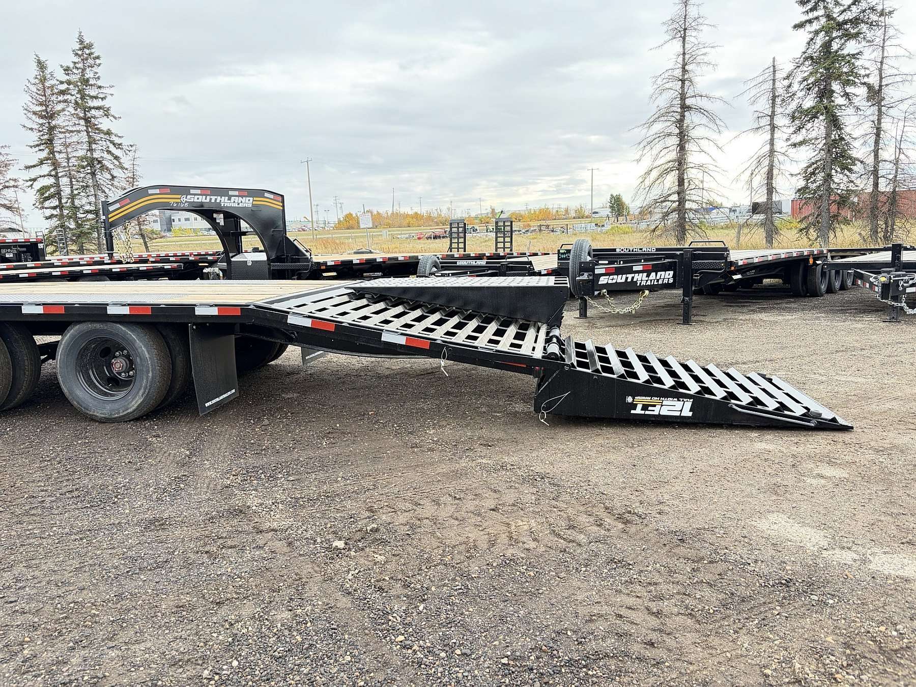 2027 Southland 22'+6' Gooseneck Trailer