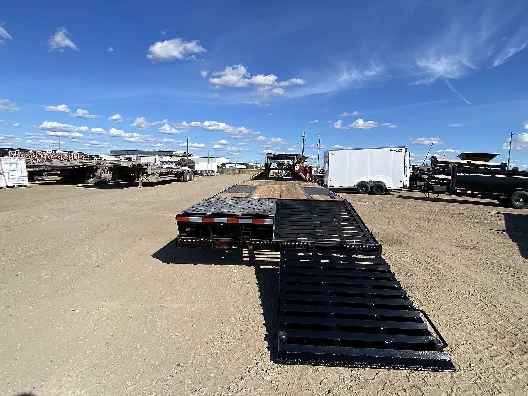 2027 Southland 24' + 6' Gooseneck w/ Tandem 10K Axles