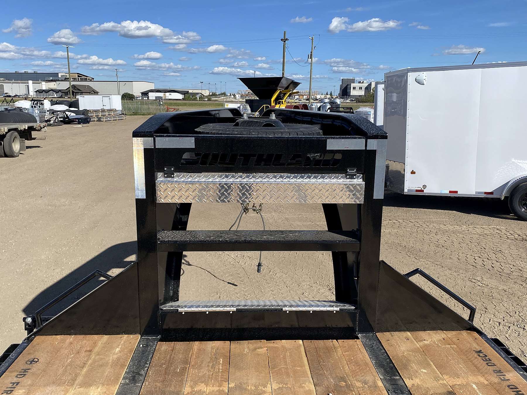 2027 Southland 24' + 6' Gooseneck w/ Tandem 10K Axles