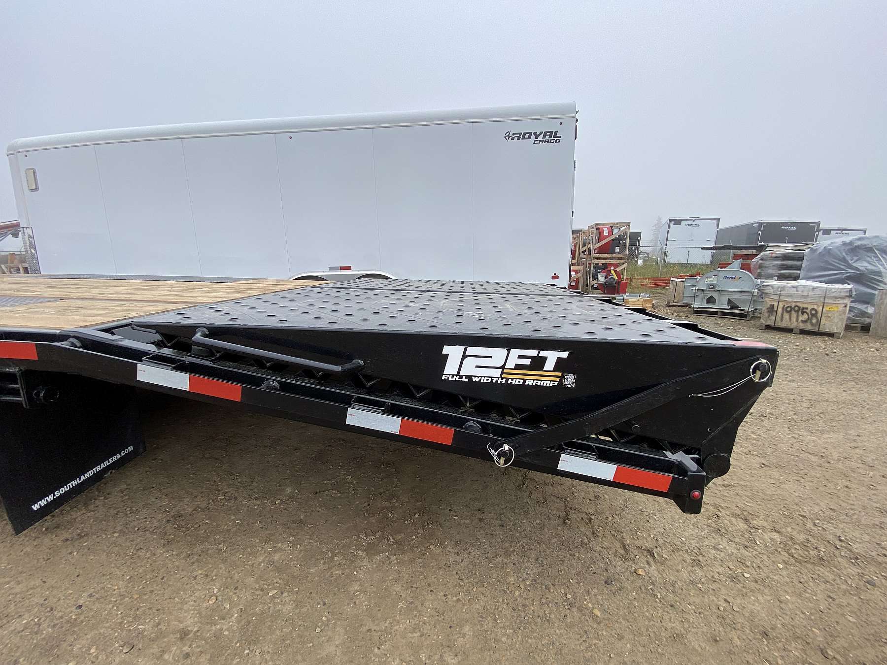 2027 Southland 34' + 6' Gooseneck w/ Hutch Suspension