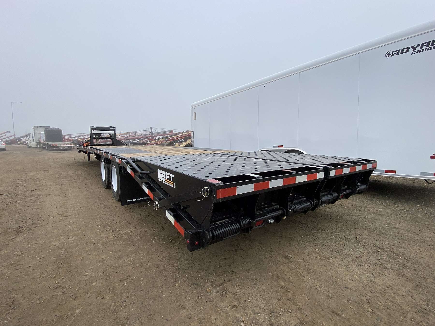 2027 Southland 34' + 6' Gooseneck w/ Hutch Suspension