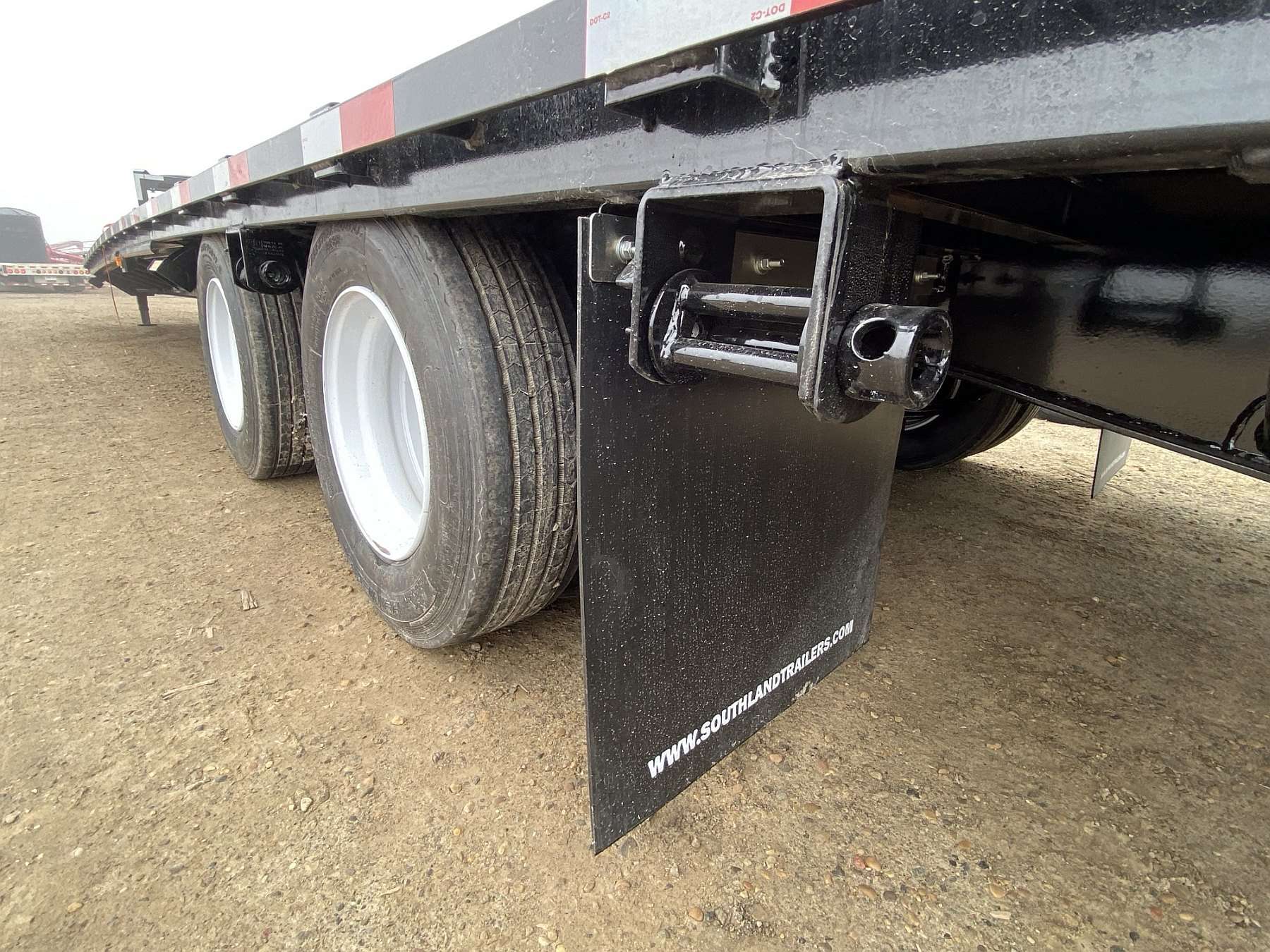 2027 Southland 34' + 6' Gooseneck w/ Hutch Suspension