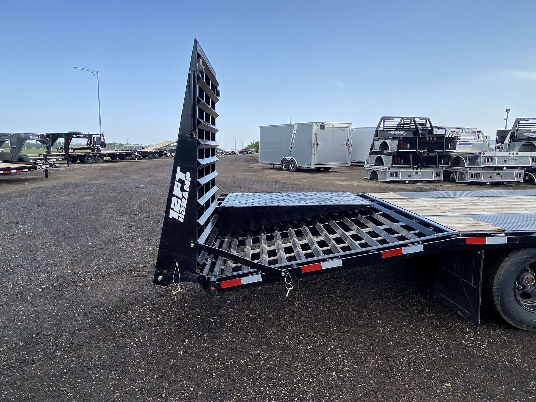2027 Southland 34'+6' Tri-Axle Gooseneck Trailer