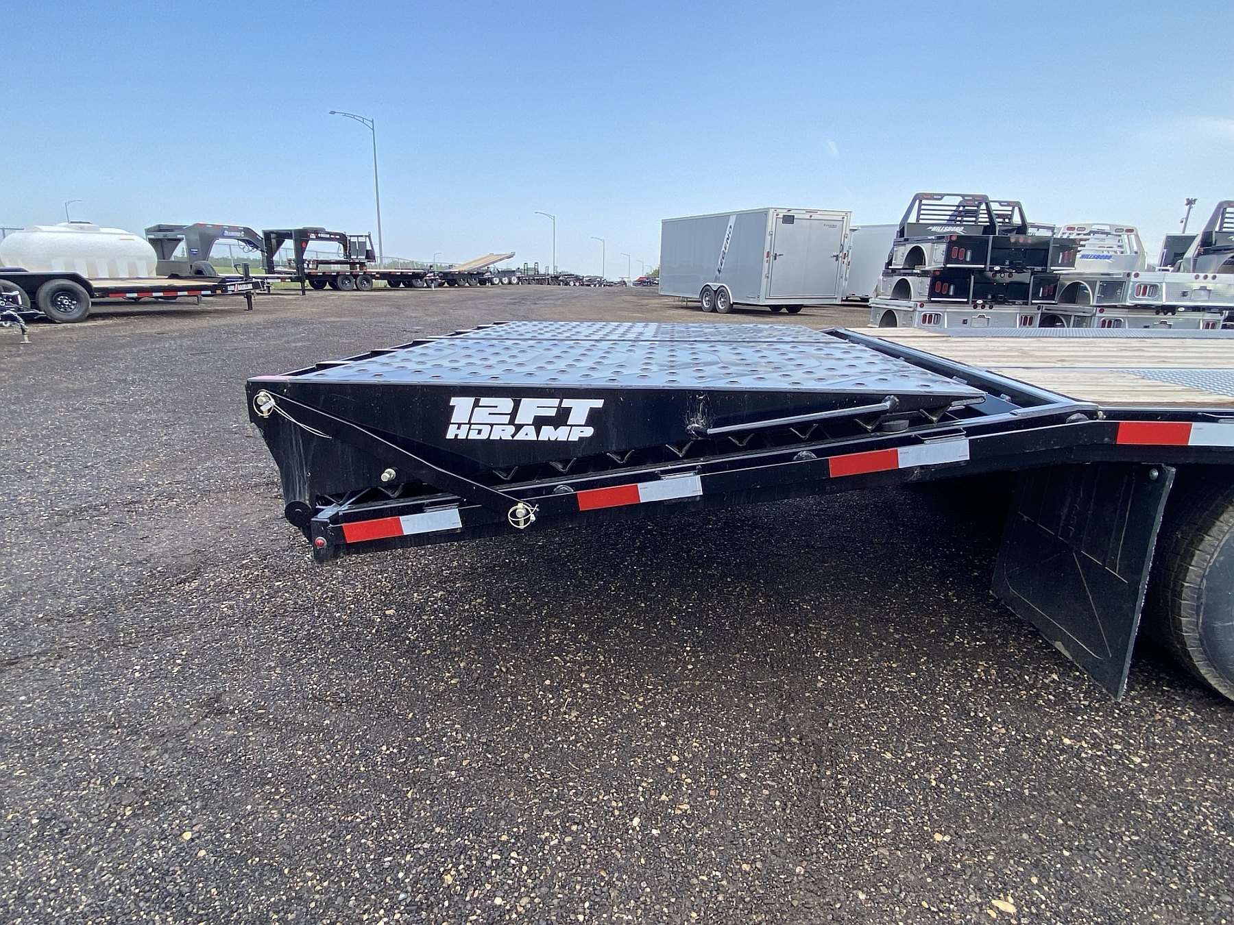 2027 Southland 34'+6' Tri-Axle Gooseneck Trailer