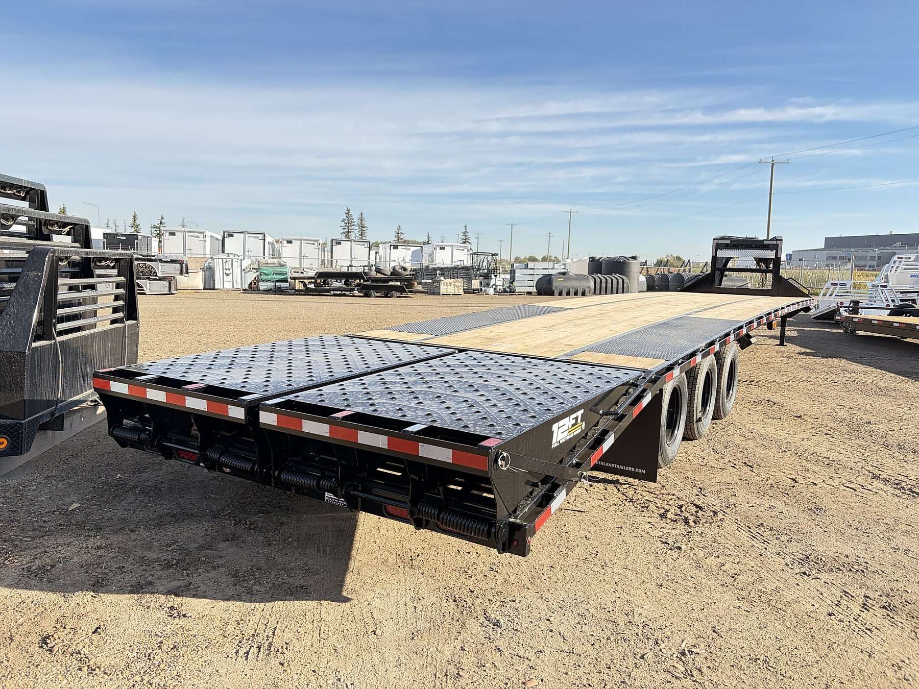 2027 Southland 34'+6' Tri-Axle Gooseneck Trailer