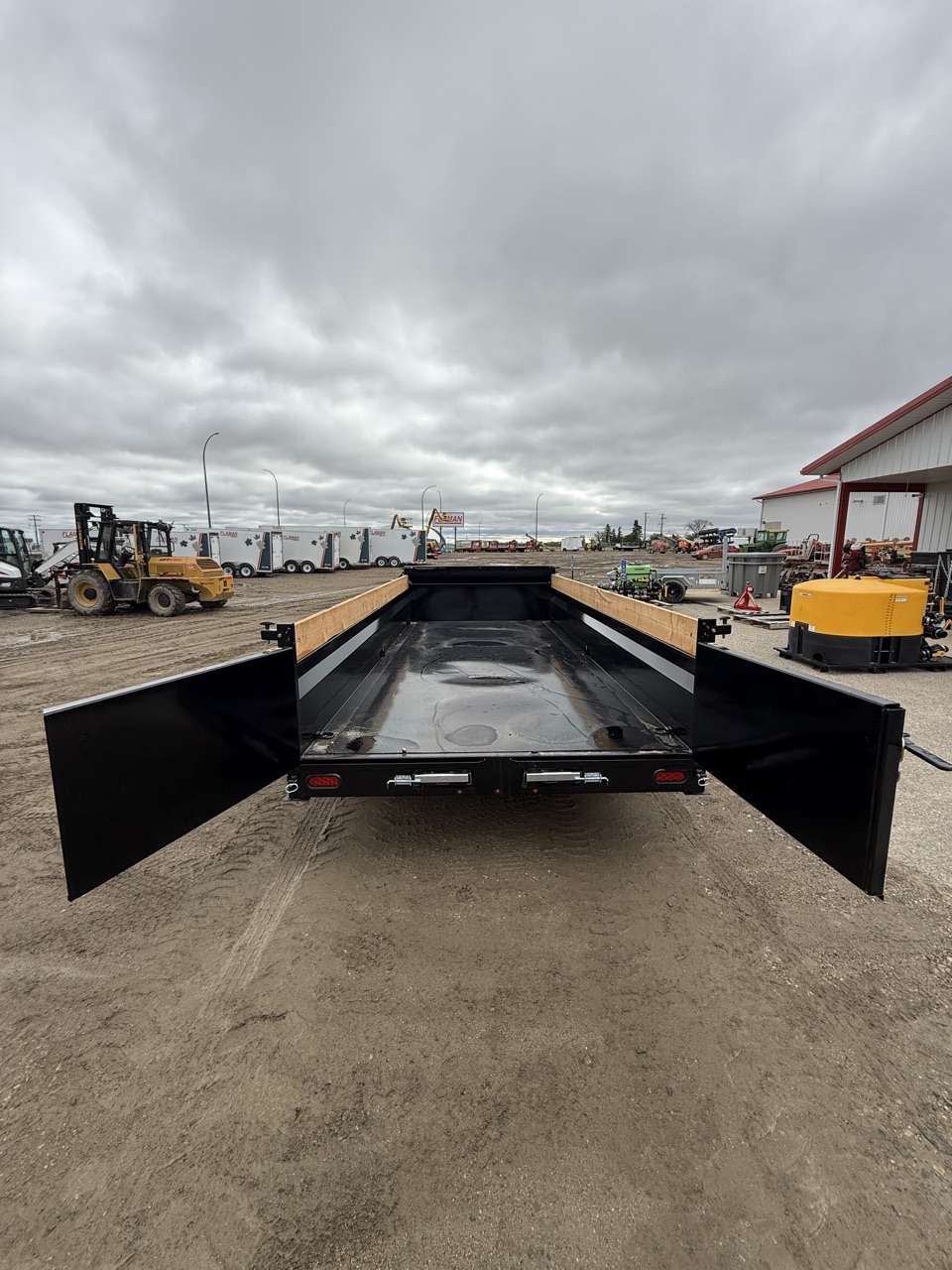 2027 Southland 7' x 16' Dump Tandem 7K Trailer