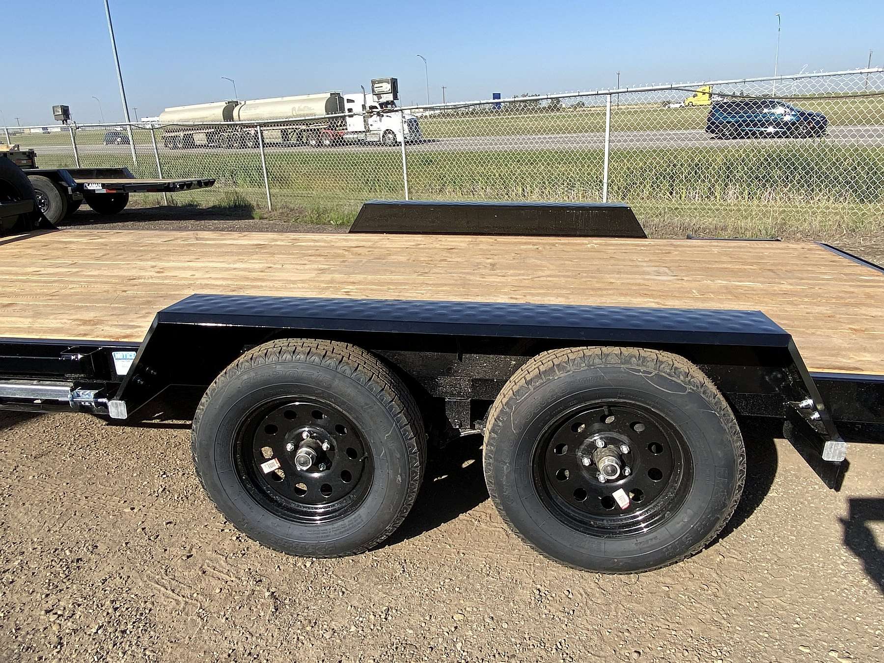 2027 Southland LBAT35-16' Lowboy Trailer
