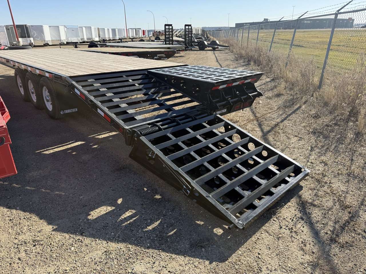 2027 Trailtech 24'+5'6" BT Pintle Deckover Triple 7K Trailer