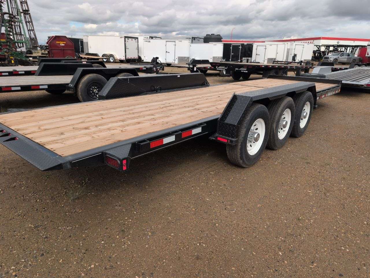 2027 Trailtech 24' (8'S+16'T) Partial Tilt Triple 7K Trailer