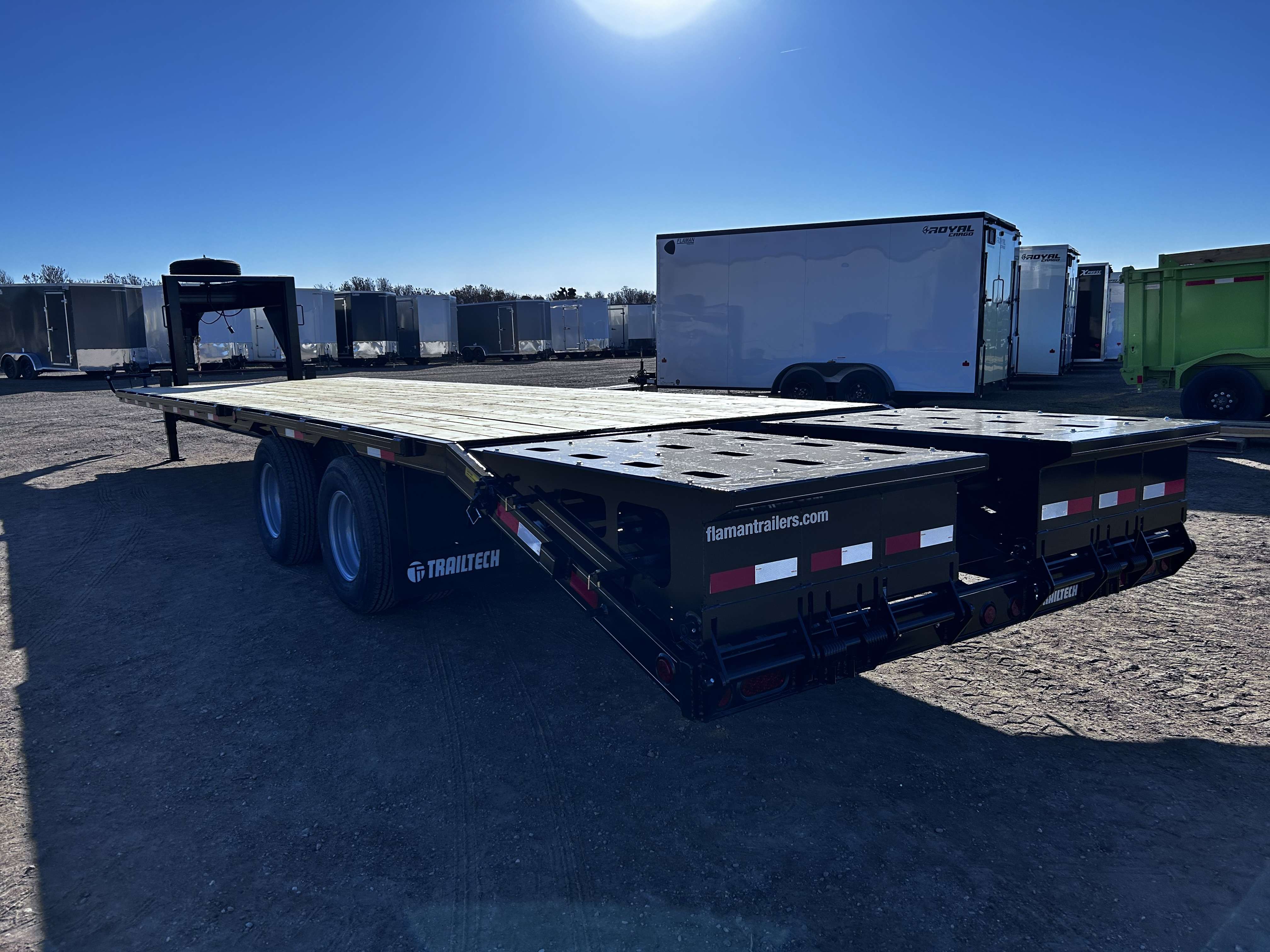 2027 Trailtech 26'+4'9" BT Deckover Tandem 10K Trailer