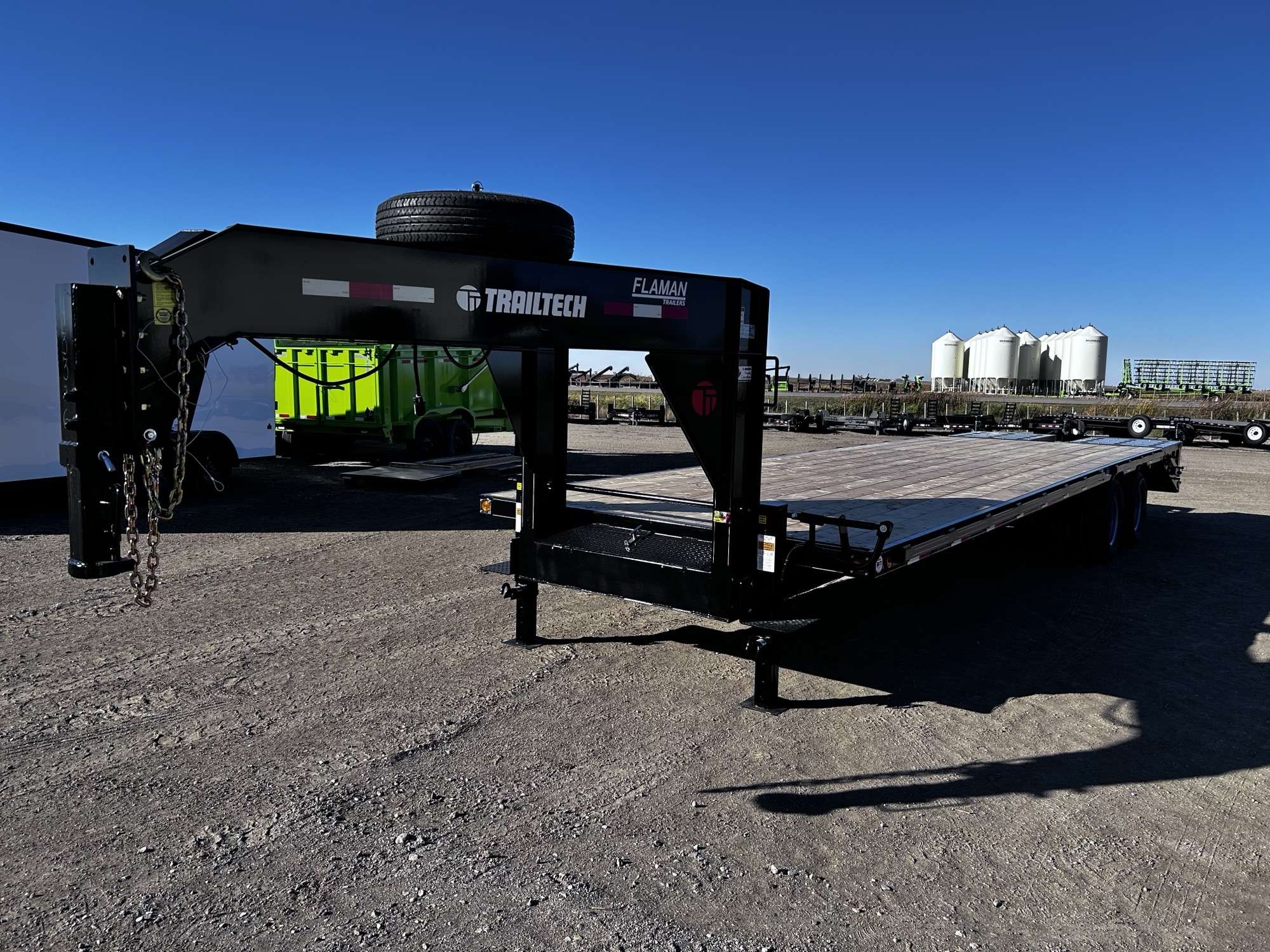 2027 Trailtech 26'+4'9" BT Deckover Tandem 10K Trailer