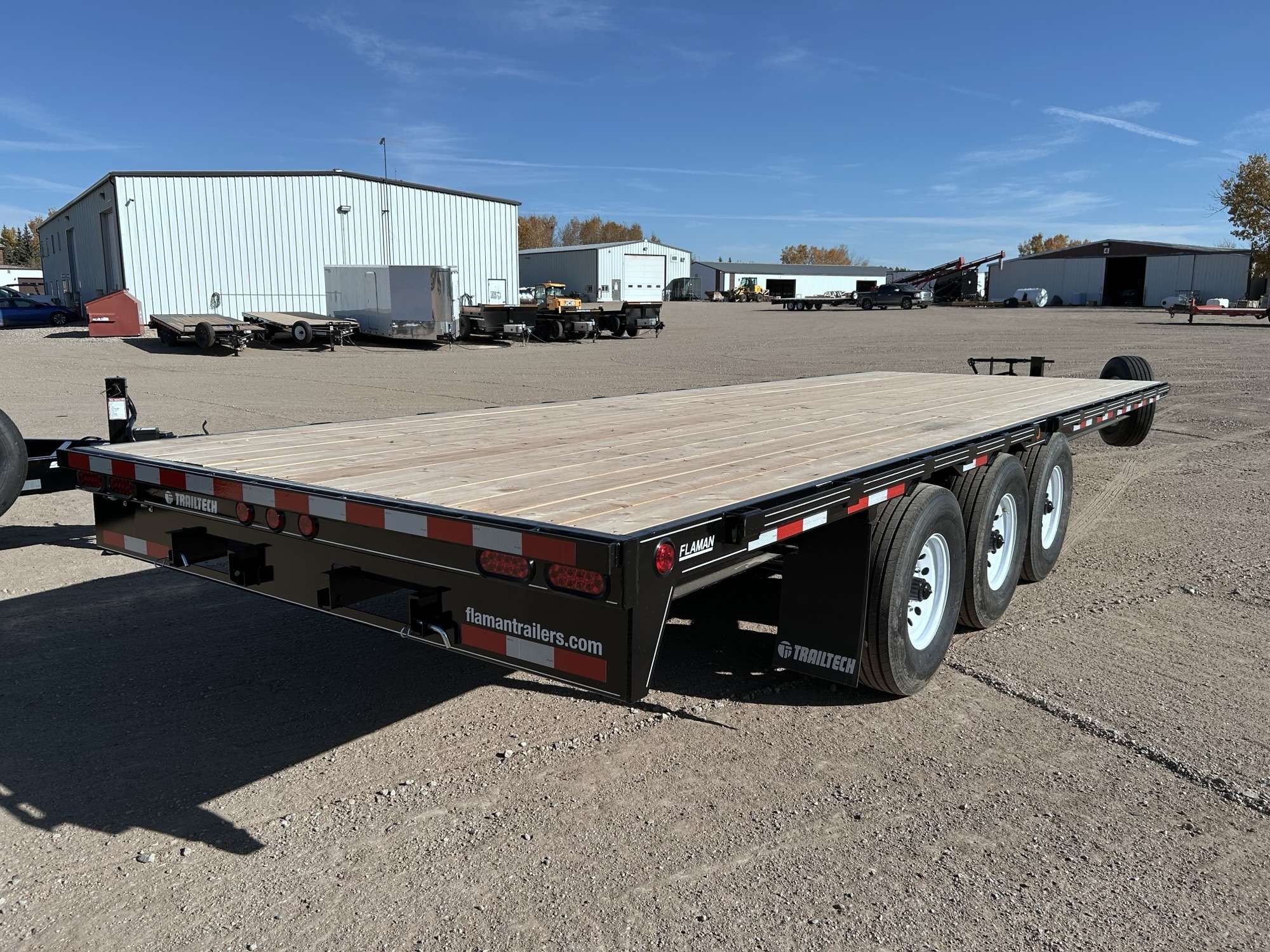 2027 Trailtech 8'6" x 24' Deckover Trailer