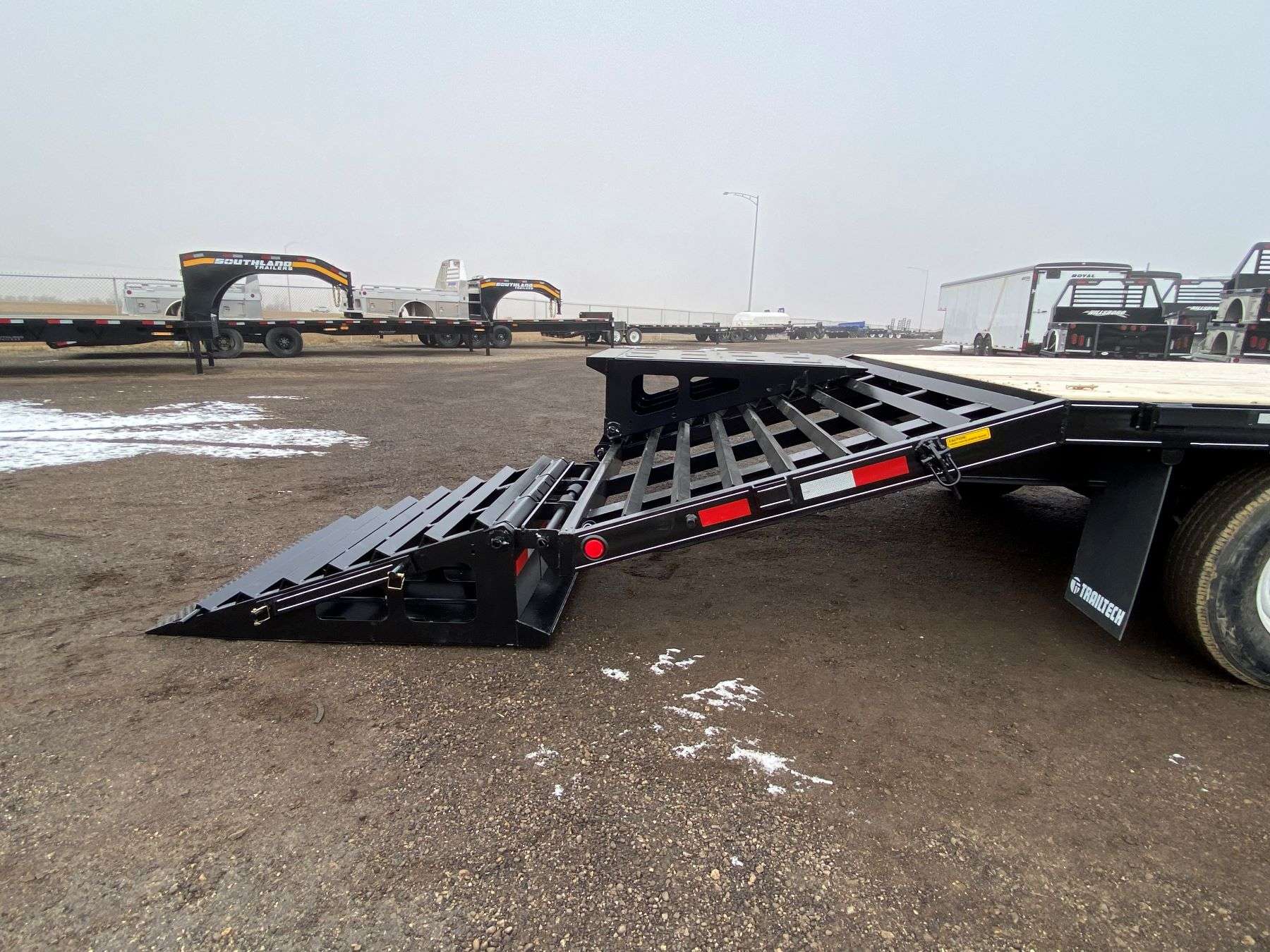 2027 Trailtech Essential Series 24' Tri-Axle Highboy Trailer