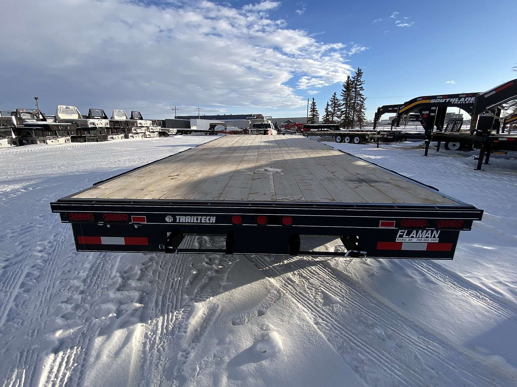 2027 Trailtech Essential Series 24' Tri-Axle Highboy Trailer
