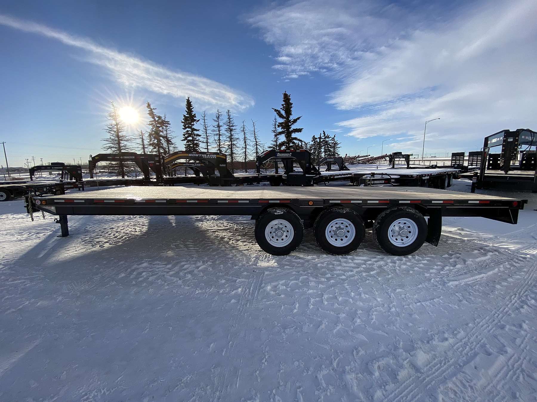 2027 Trailtech Essential Series 24' Tri-Axle Highboy Trailer