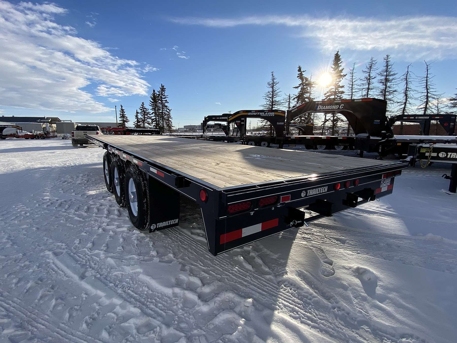 2027 Trailtech Essential Series 24' Tri-Axle Highboy Trailer