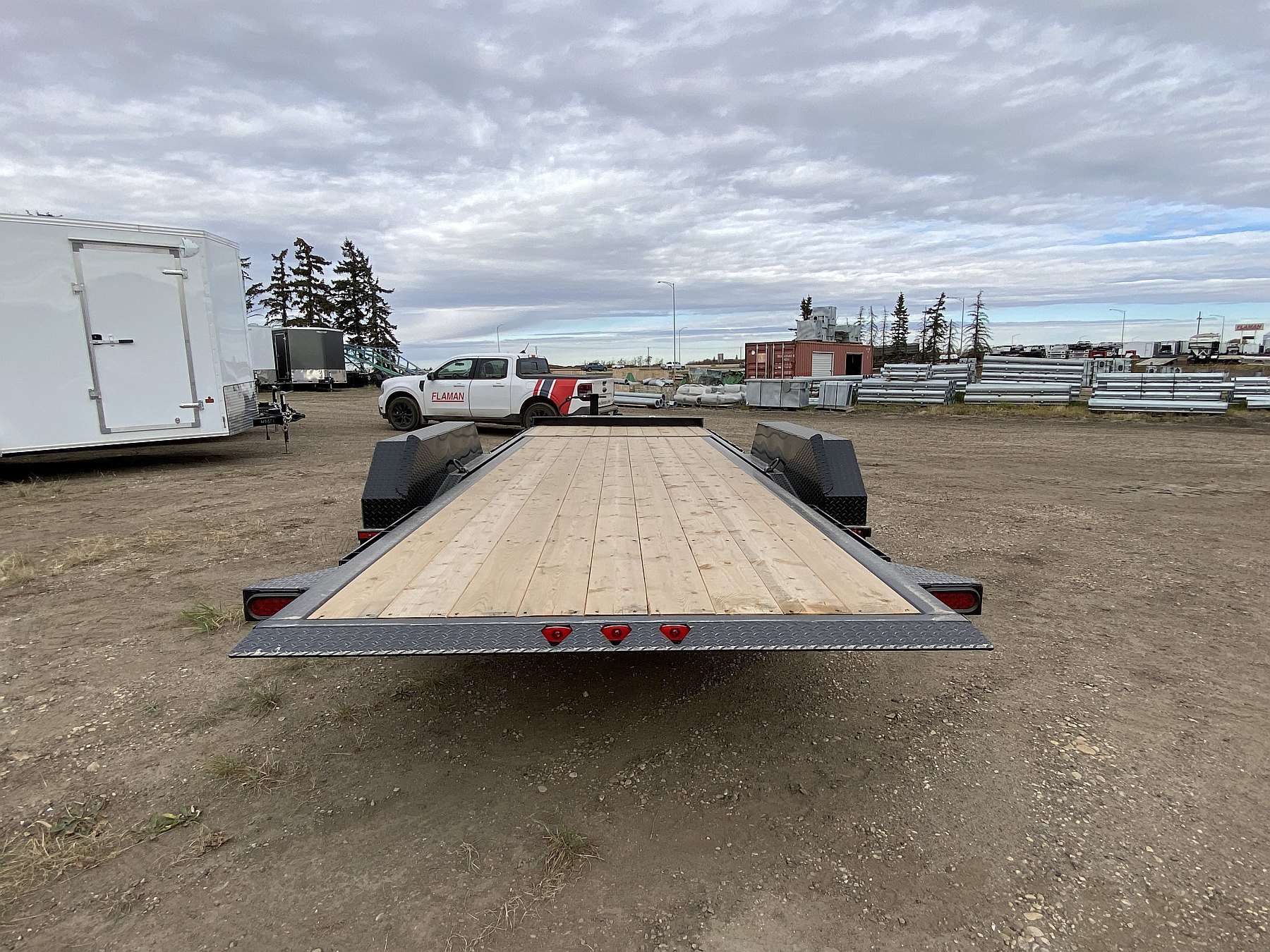 2027 Trailtech L270- 20' Tilt Deck Trailer