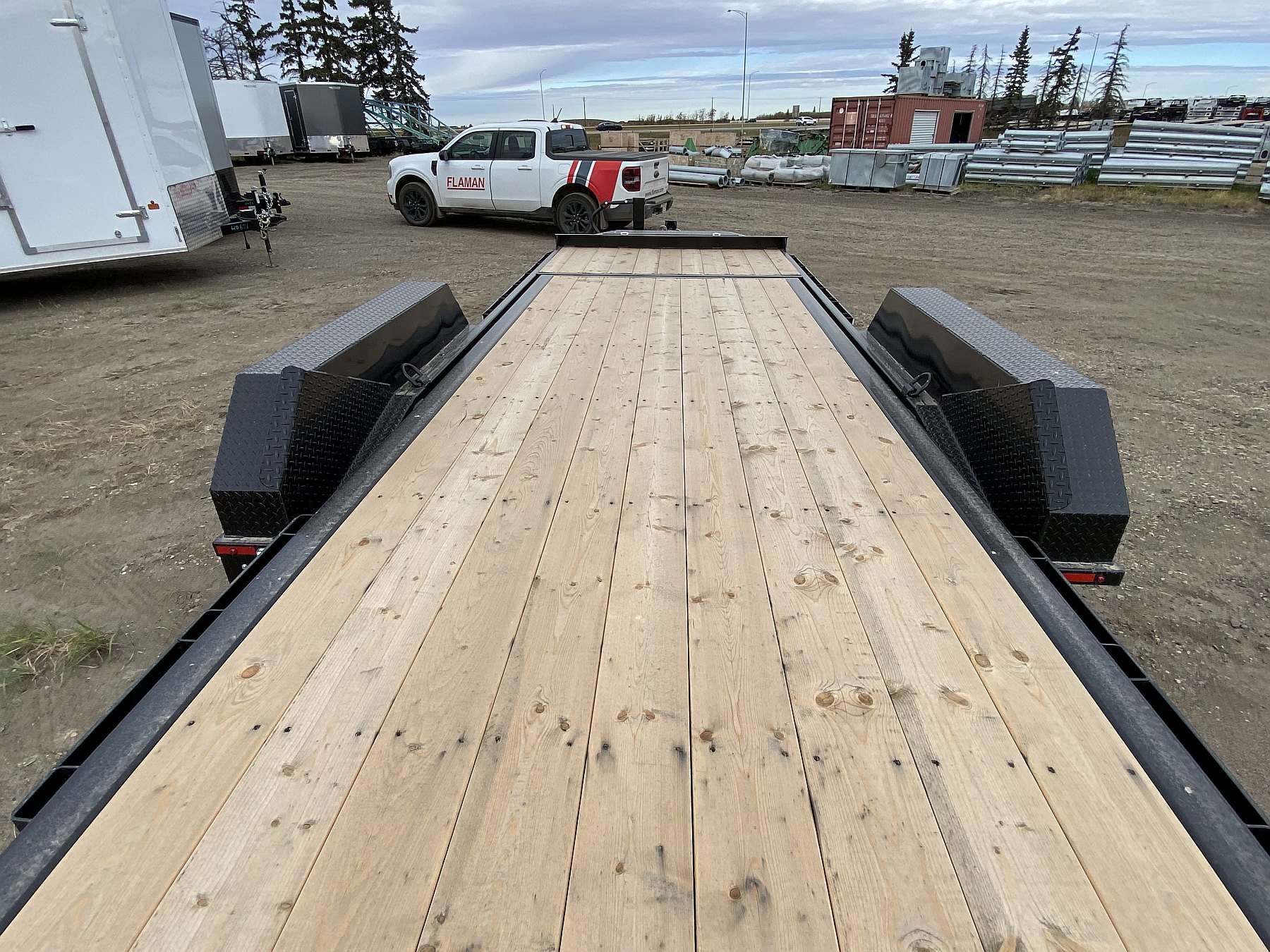 2027 Trailtech L270- 20' Tilt Deck Trailer