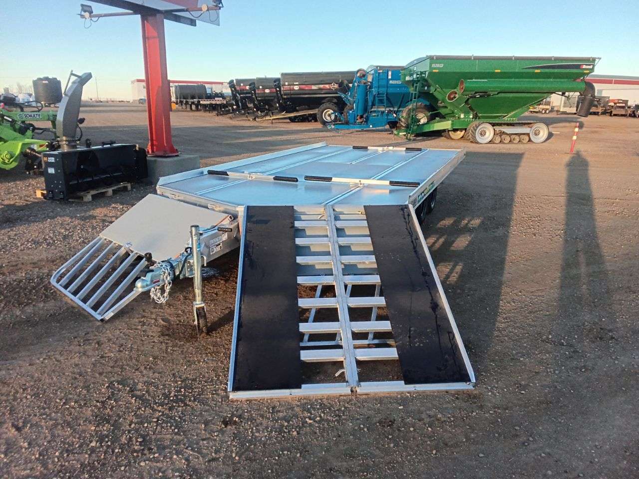 Aluma 101.25" x 16' Toy Hauler Trailer