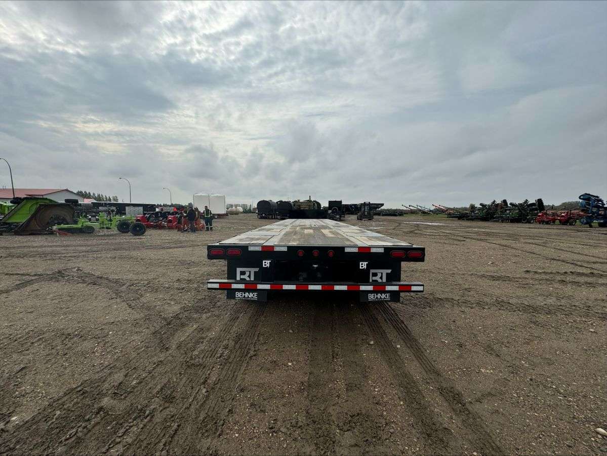 Behnke 53' Semi Step Deck Trailer