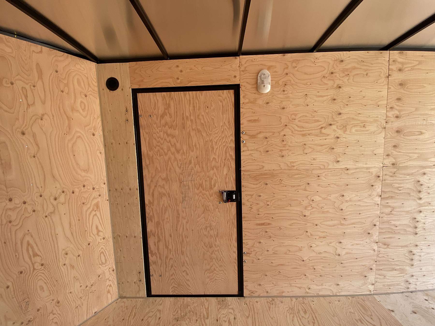 *Blackout Blowout* 2026 Royal 7'x18' Enclosed Cargo Trailer