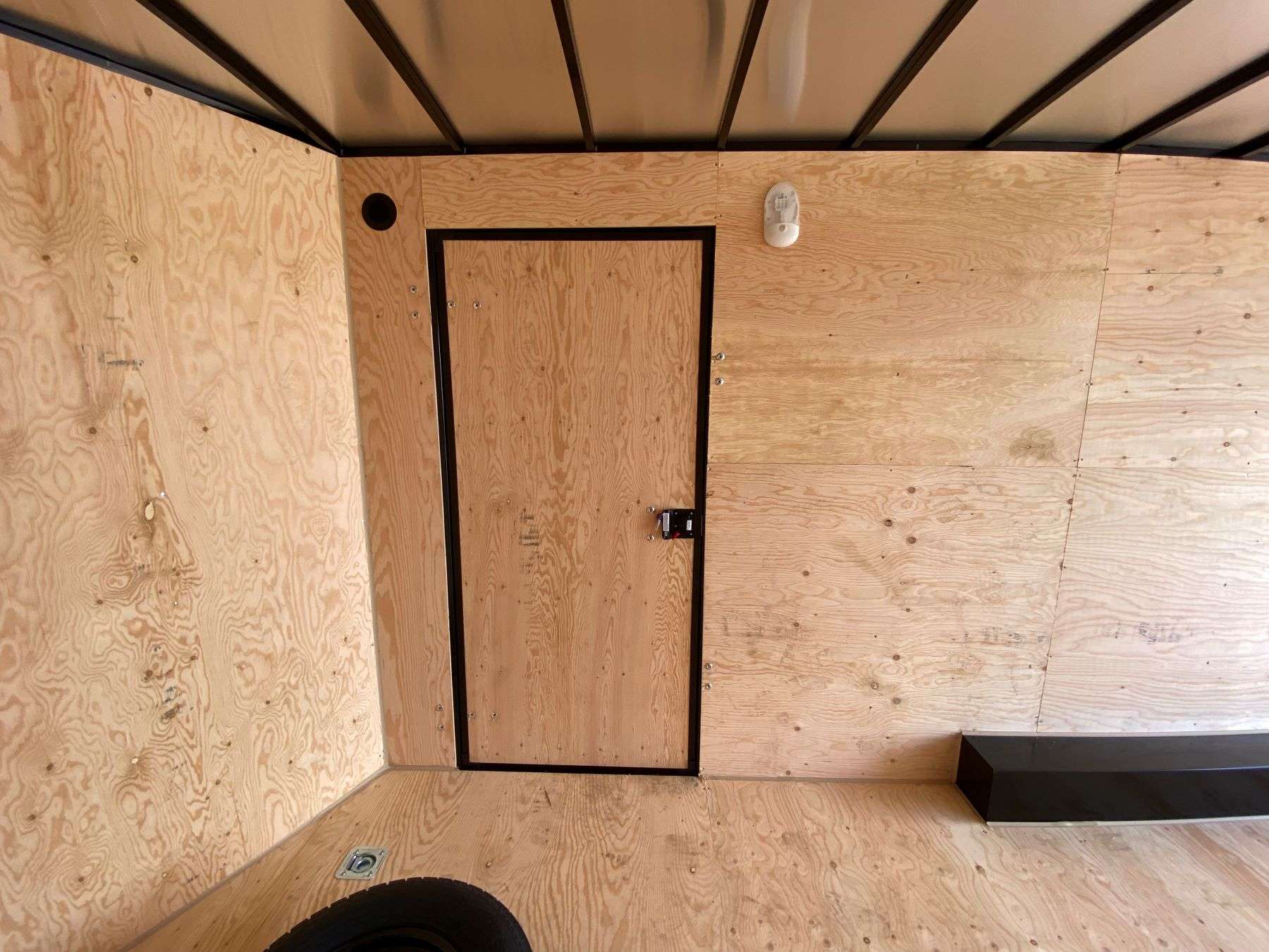 *Blackout Blowout 2026 Royal 8.5'x18' Enclosed Cargo Trailer