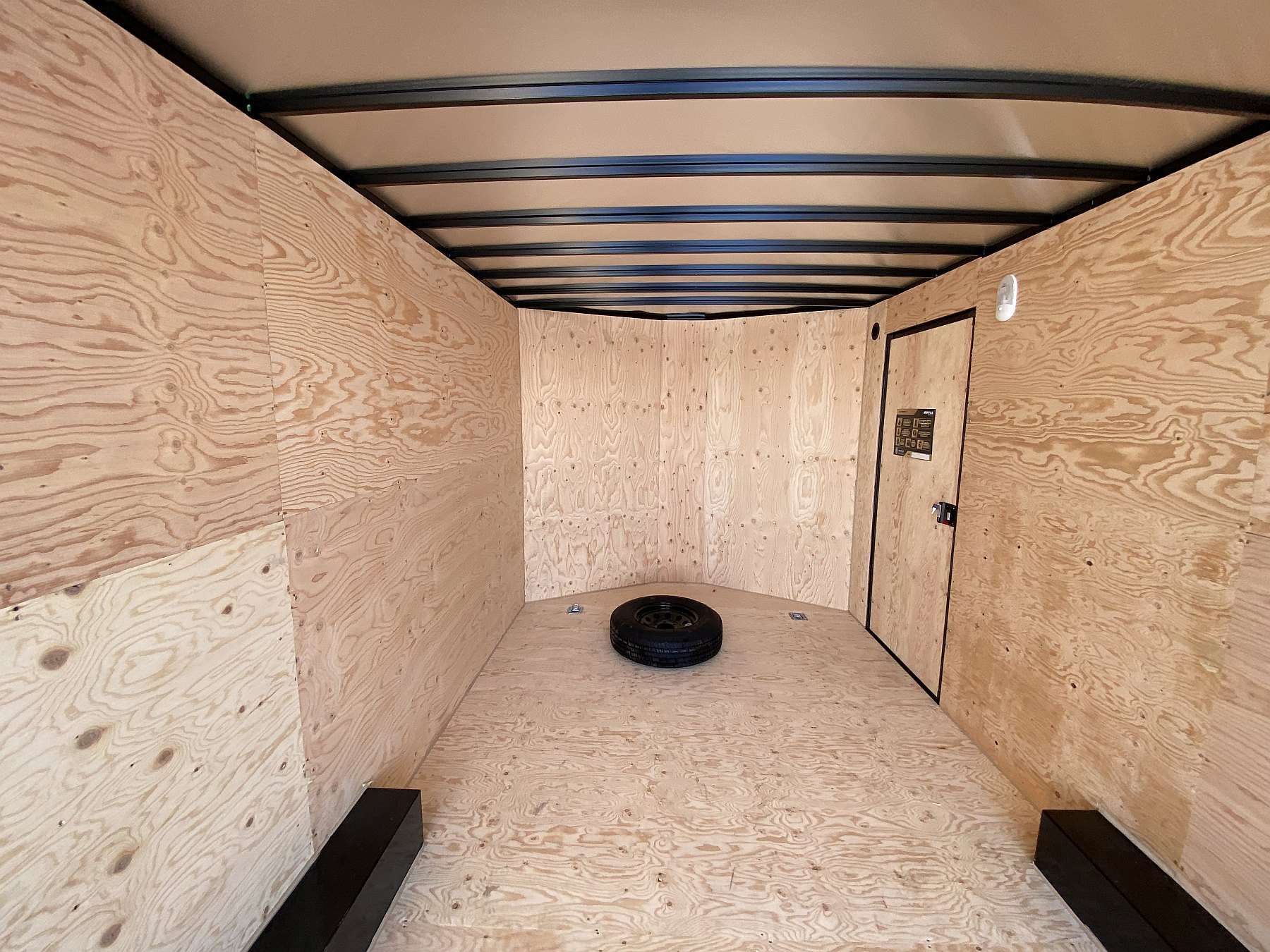 *Blackout Blowout* 2026 Royal 8'x18' Enclosed Cargo Trailer