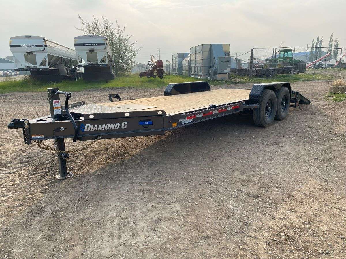 *Clearance* 2024 Diamond C 18' Low Profile Equipment Trailer