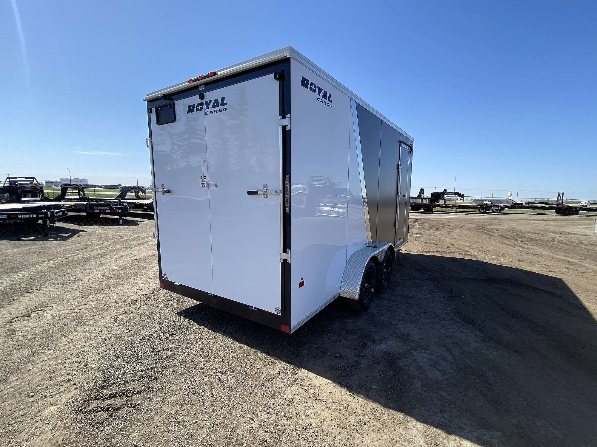 *Clearance* 2024 Royal 7'x18' Enclosed Trailer