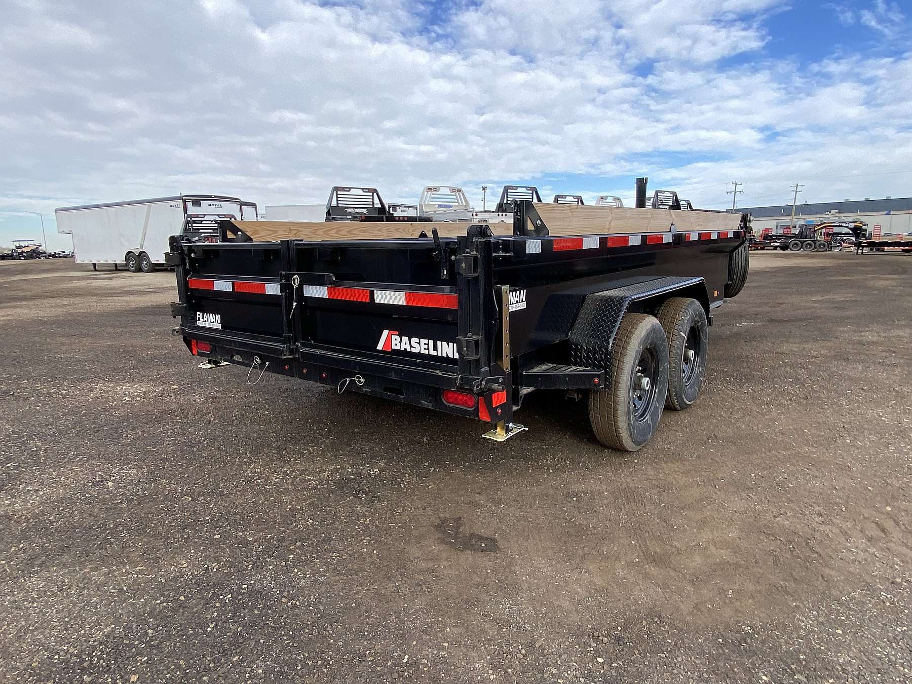 *Clearance* 2025 Diamond C Baseline 14' HD Dump Trailer