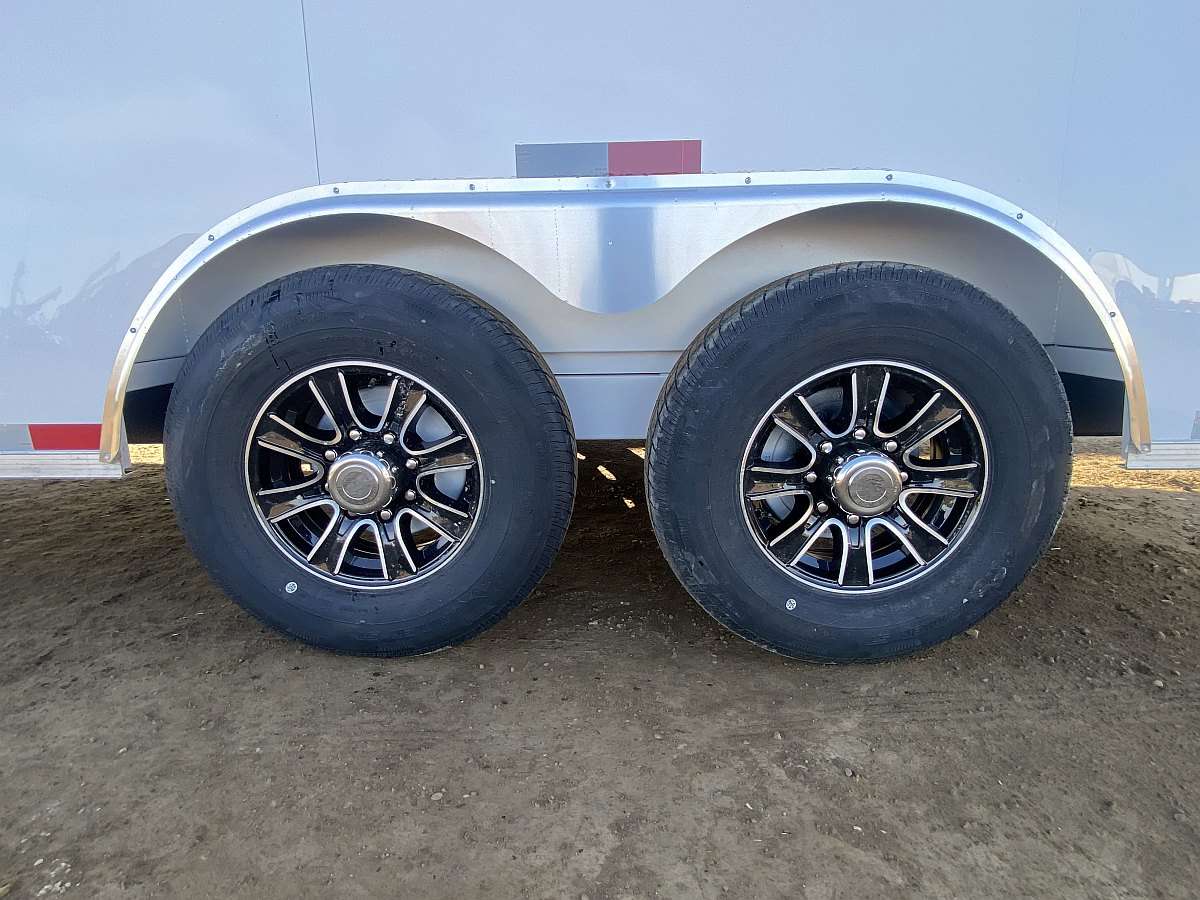 *Clearance* 2025 Royal 8.5'x16' Commercial Enclosed