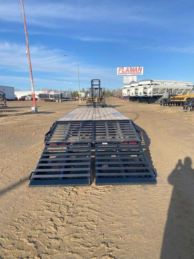 *Coming Soon* 2025 Southland 25' Tri Axle Highboy Trailer