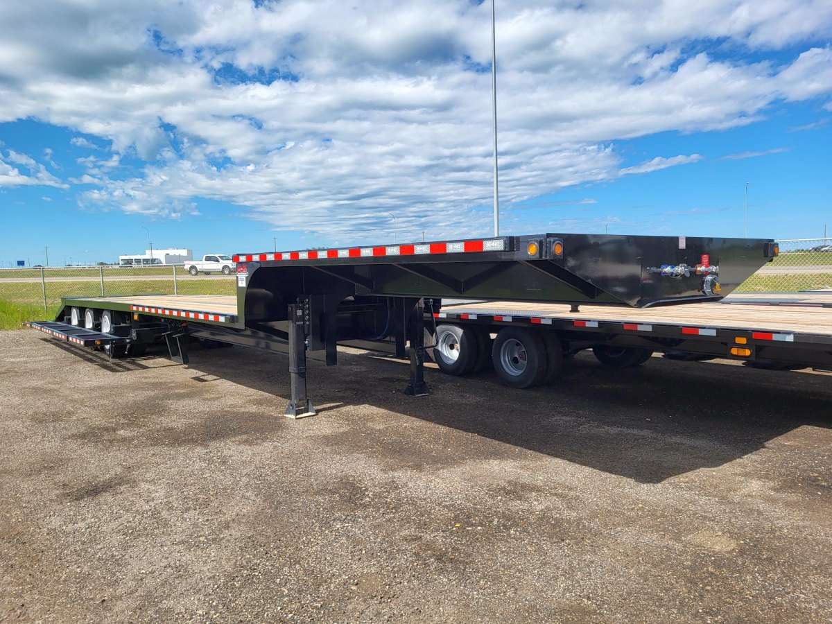 *Coming Soon* 2026 Behnke 53' Semi Style Sprayer Trailer