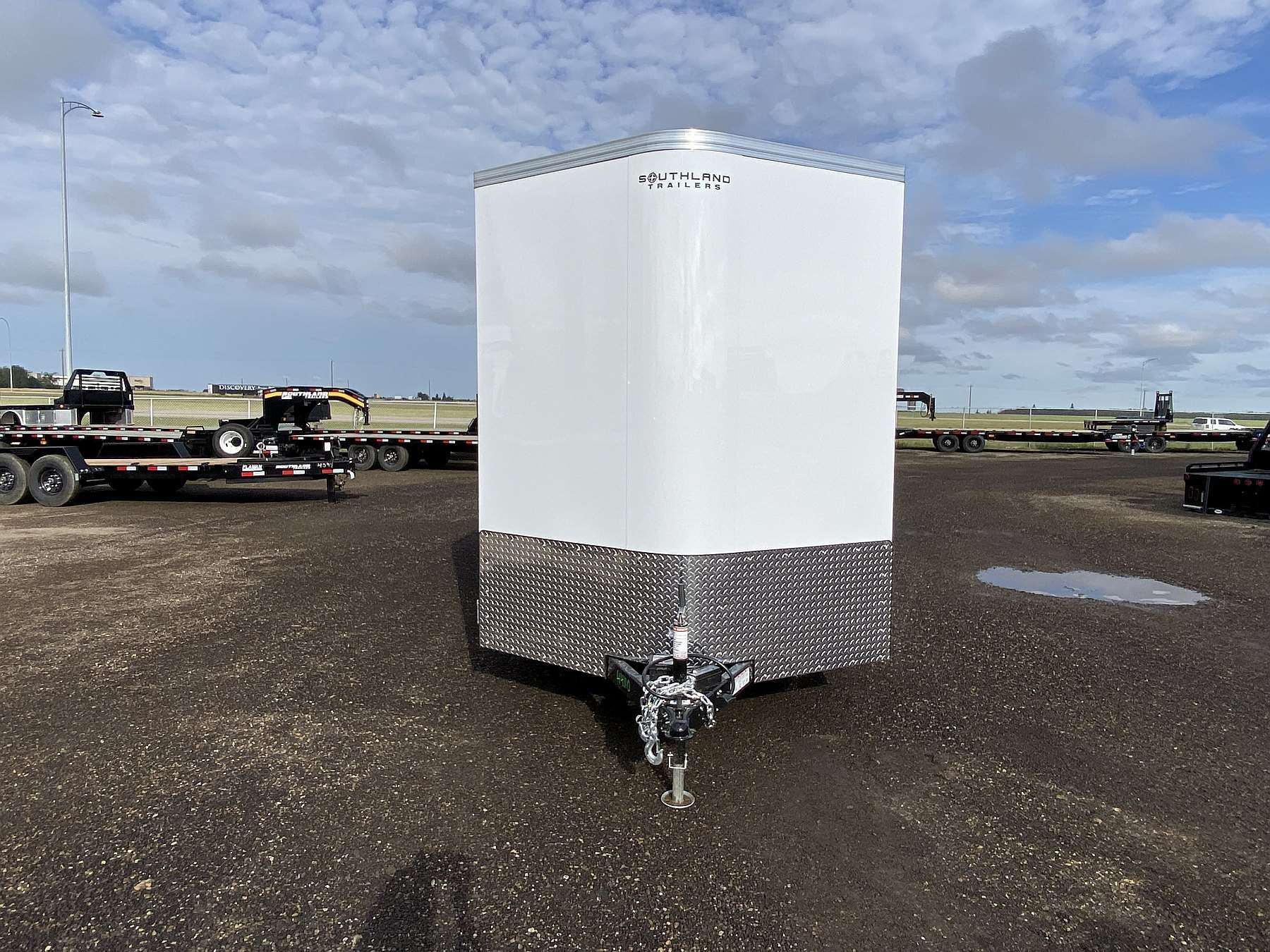 *Coming Soon* 2026 Royal 7'x18' Enclosed Cargo w/ Ramp Door