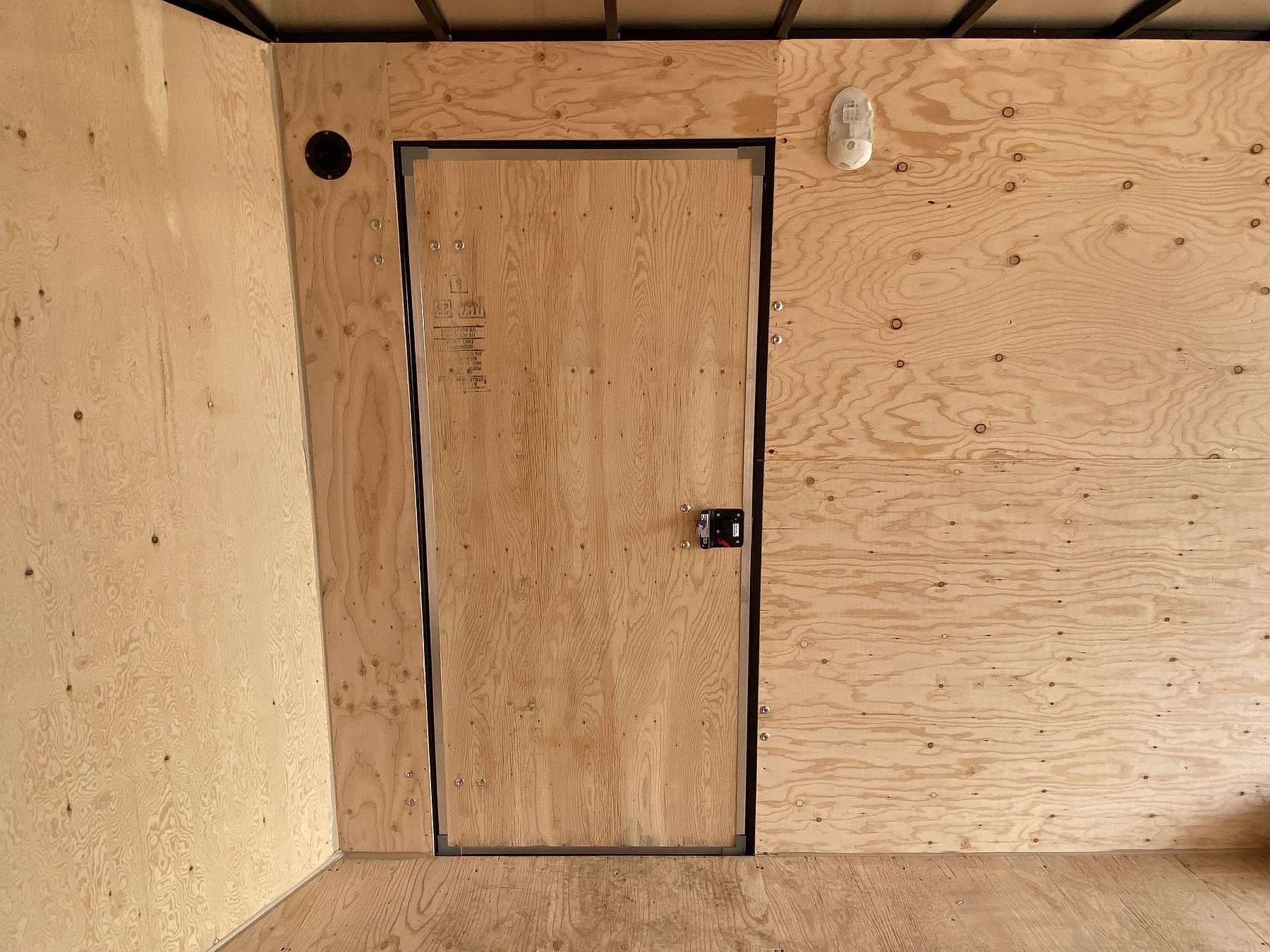 *Coming Soon* 2026 Royal 8.5'x22' Cargo w/ Ramp Door