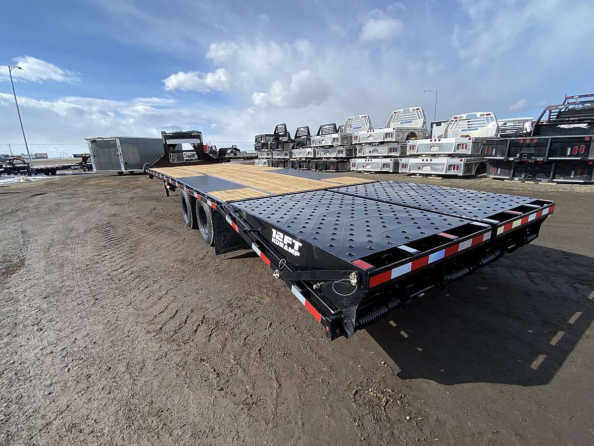 *Coming Soon* 2026 Southland 24' + 6' Gooseneck Trailer