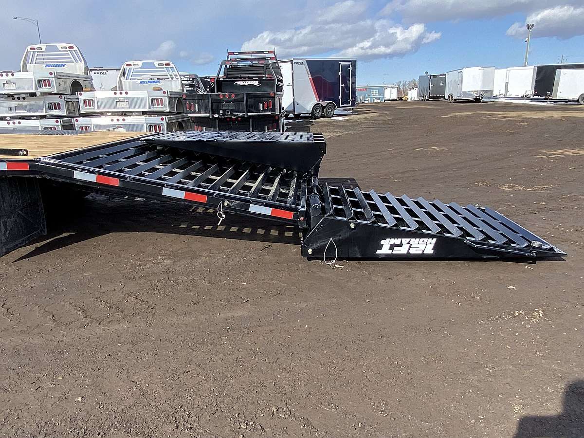 *Coming Soon* 2026 Southland 24' + 6' Gooseneck Trailer