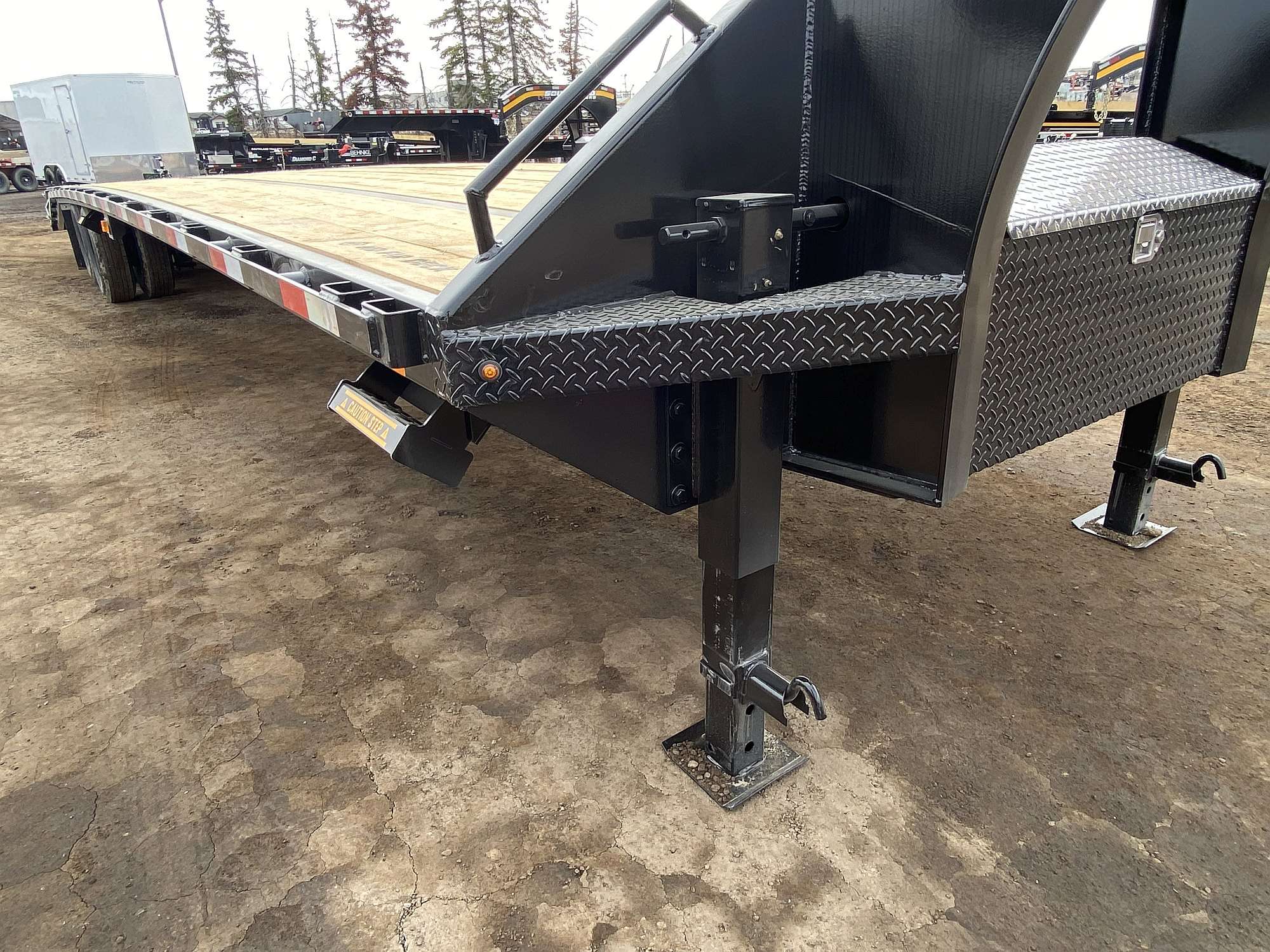 *Coming Soon* 2026 Southland 30' + 6' Gooseneck Trailer