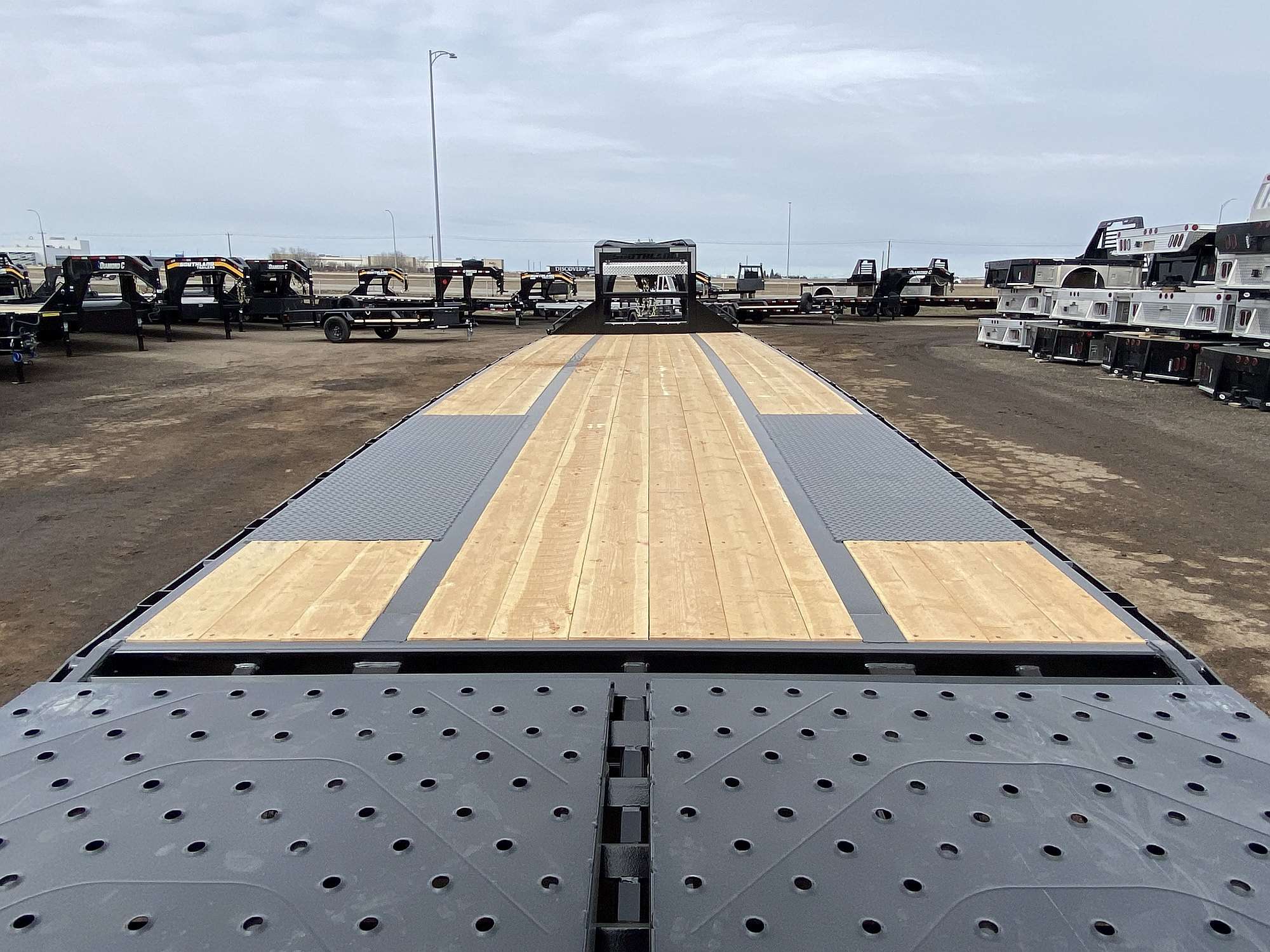 *Coming Soon* 2026 Southland 30' + 6' Gooseneck Trailer