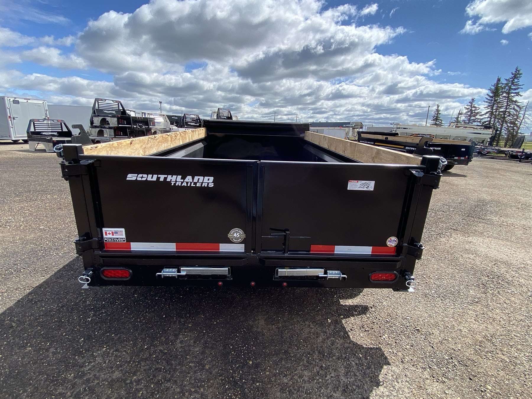 *Coming Soon* 2026 Southland 6'x12' -14K Dump Trailer