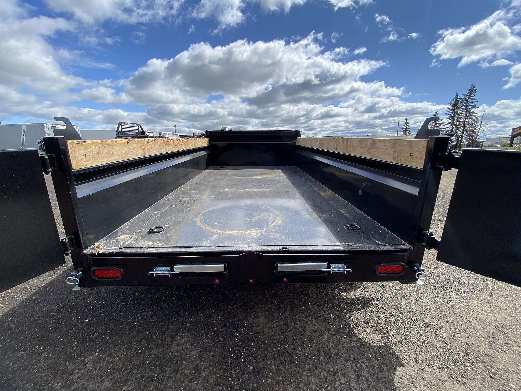 *Coming Soon* 2026 Southland 6'x12'-14K Dump Trailer