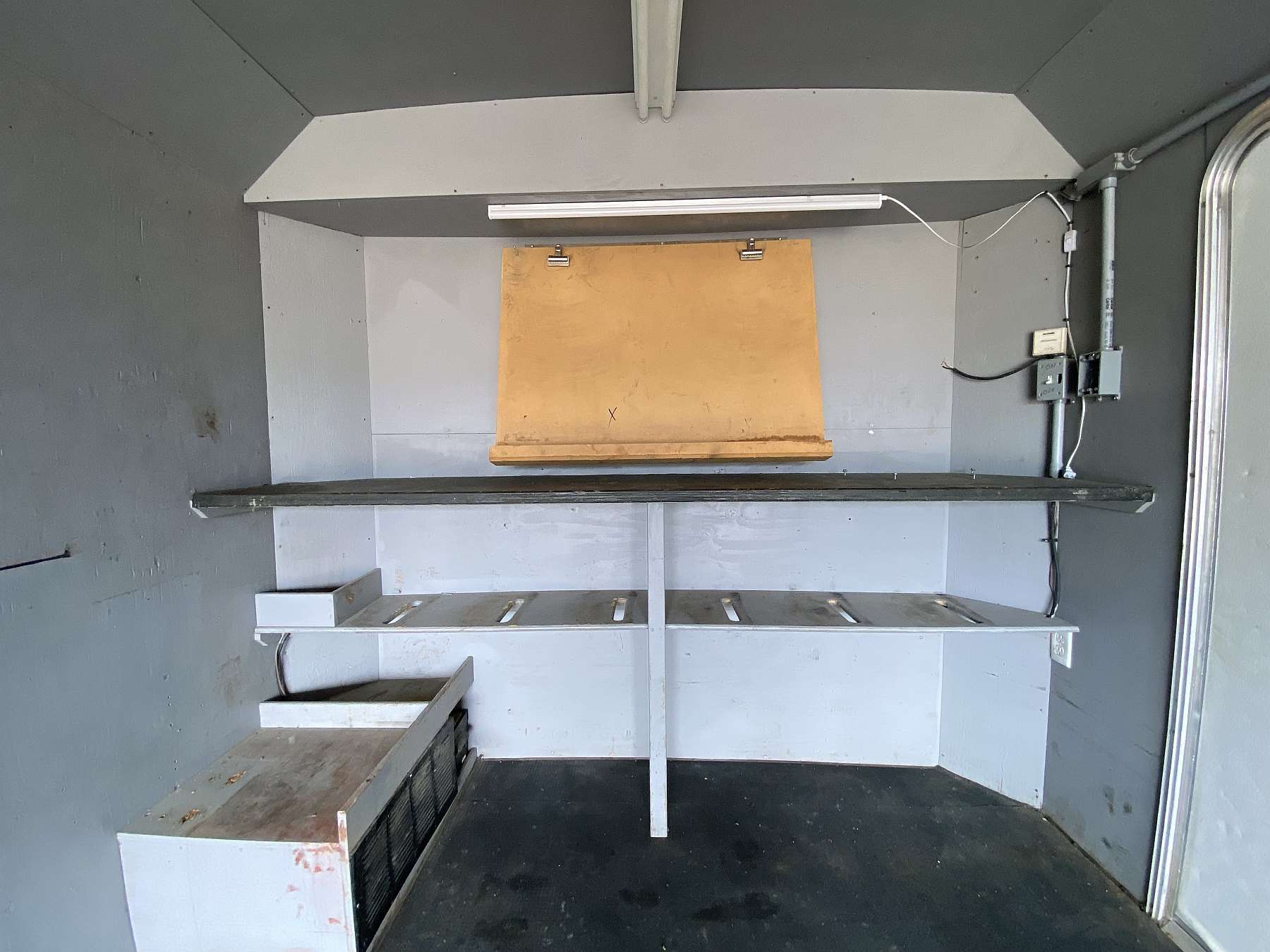 *Consignment* 2021 Royal 8.5'x20' Enclosed Cargo Trailer