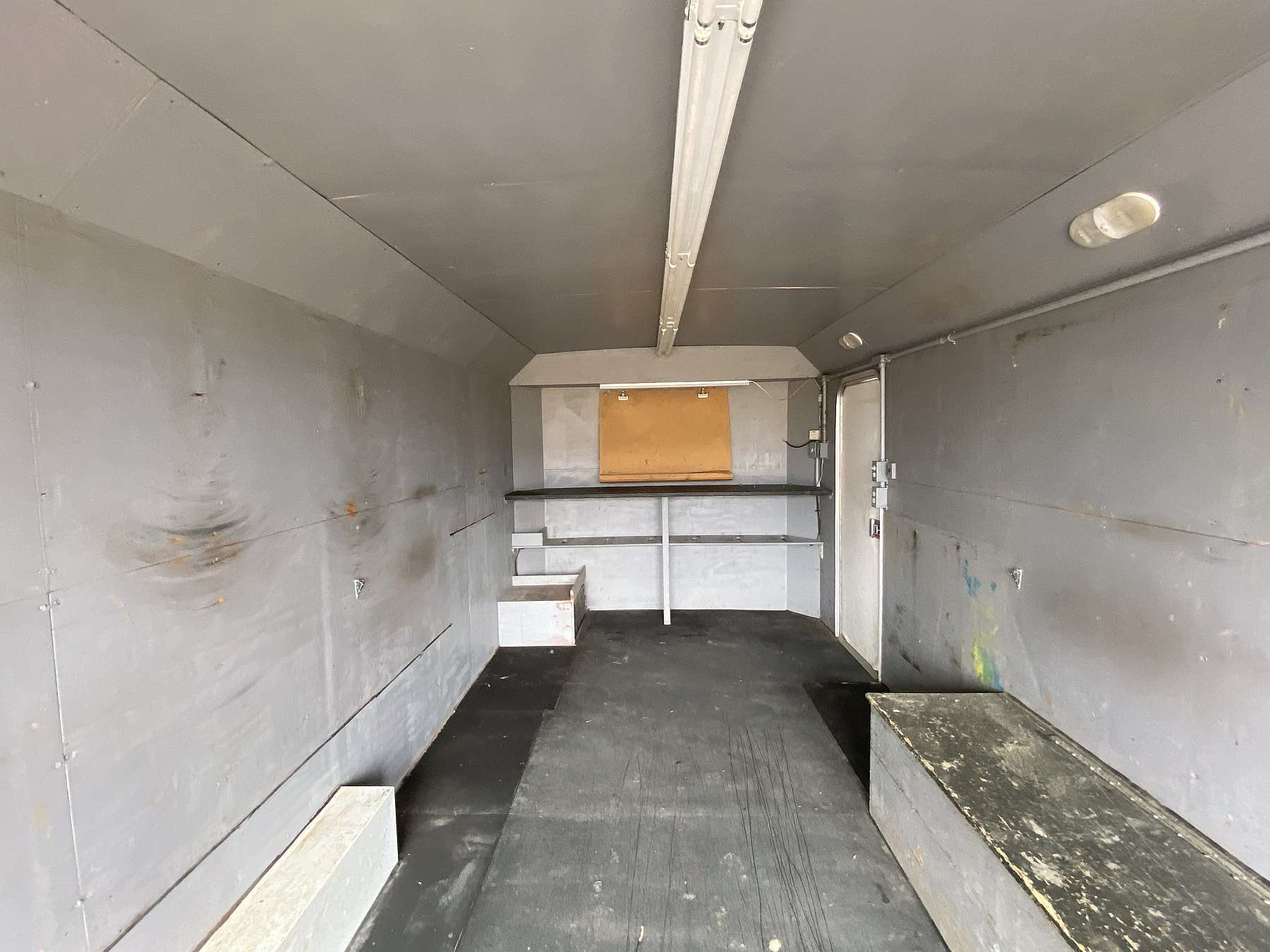 *Consignment* 2021 Royal 8.5'x20' Enclosed Cargo Trailer